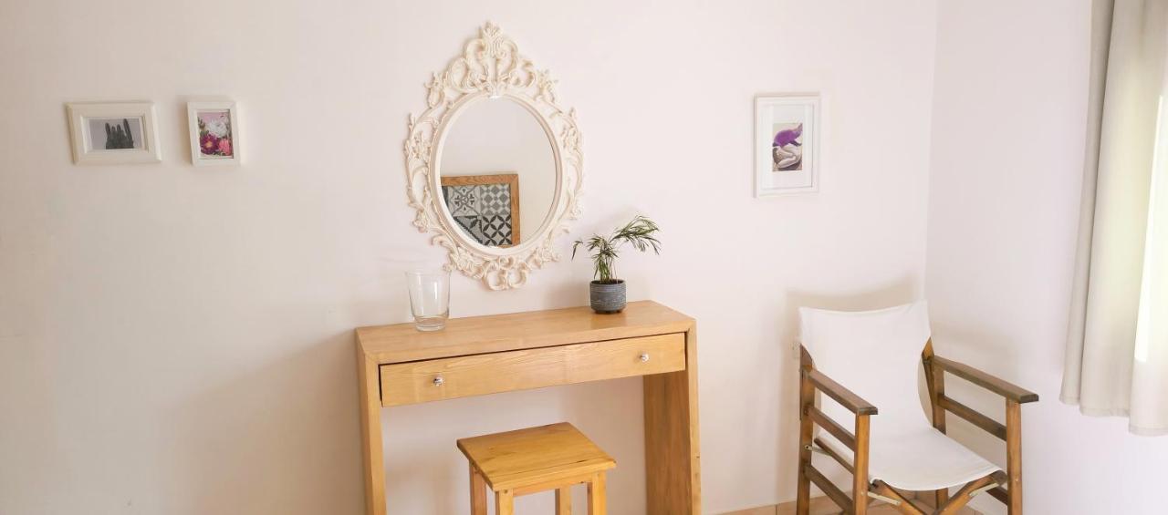Central Apartment, Fully Equipped Himare Exterior foto